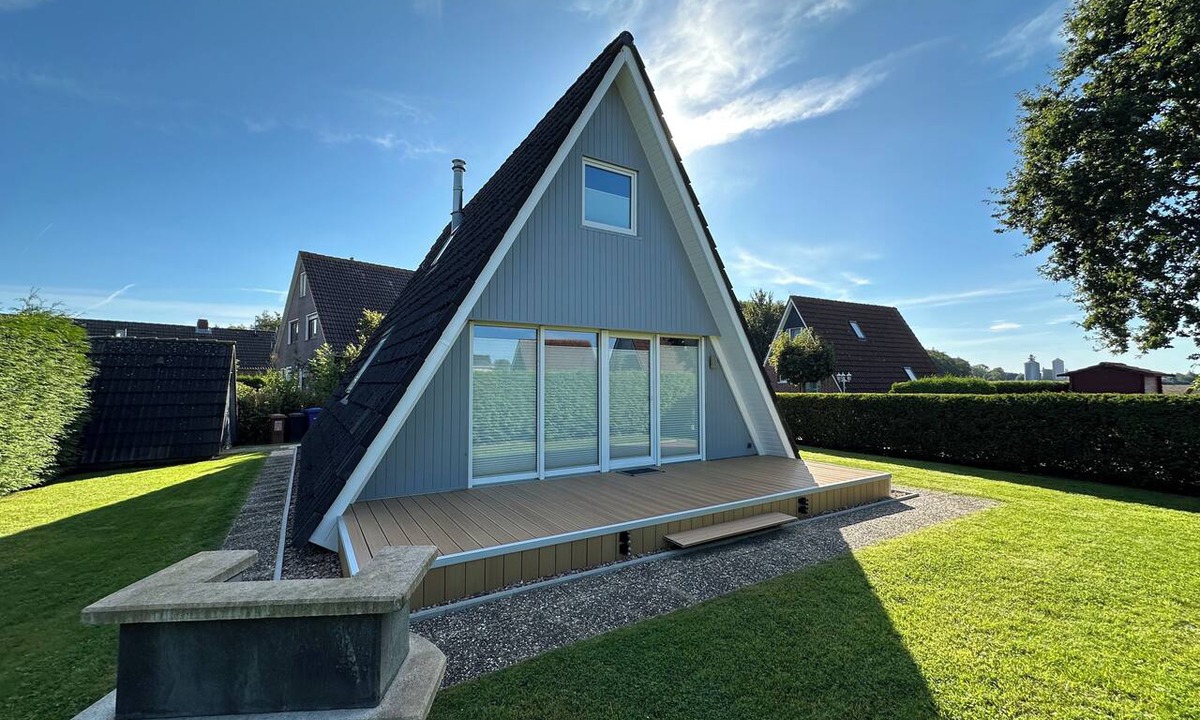 Carolinensiel House | "Murmel 1" Single-Roof House, Wallbox for Electric cars, fireplace, Wi-Fi