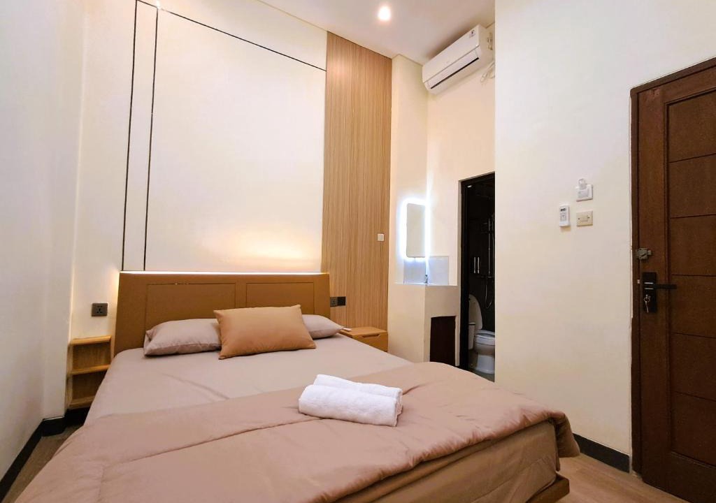 Dinoyo Hostel | Nafaka Hostel and Tours