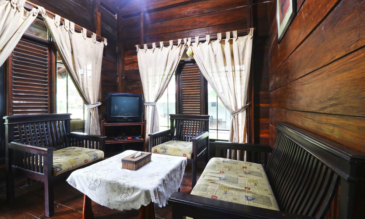 Purbayani Hotel | Negla Beach Villa