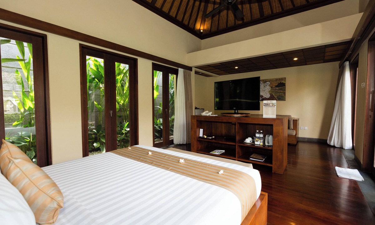 Sunset Road Hotel | Nyuh Bali Luxury Villas