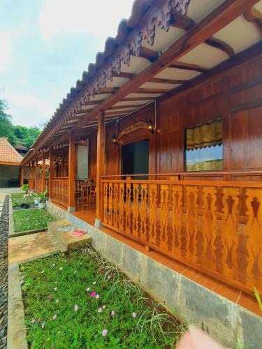 Wonosari House | Omah Kalem Homestay