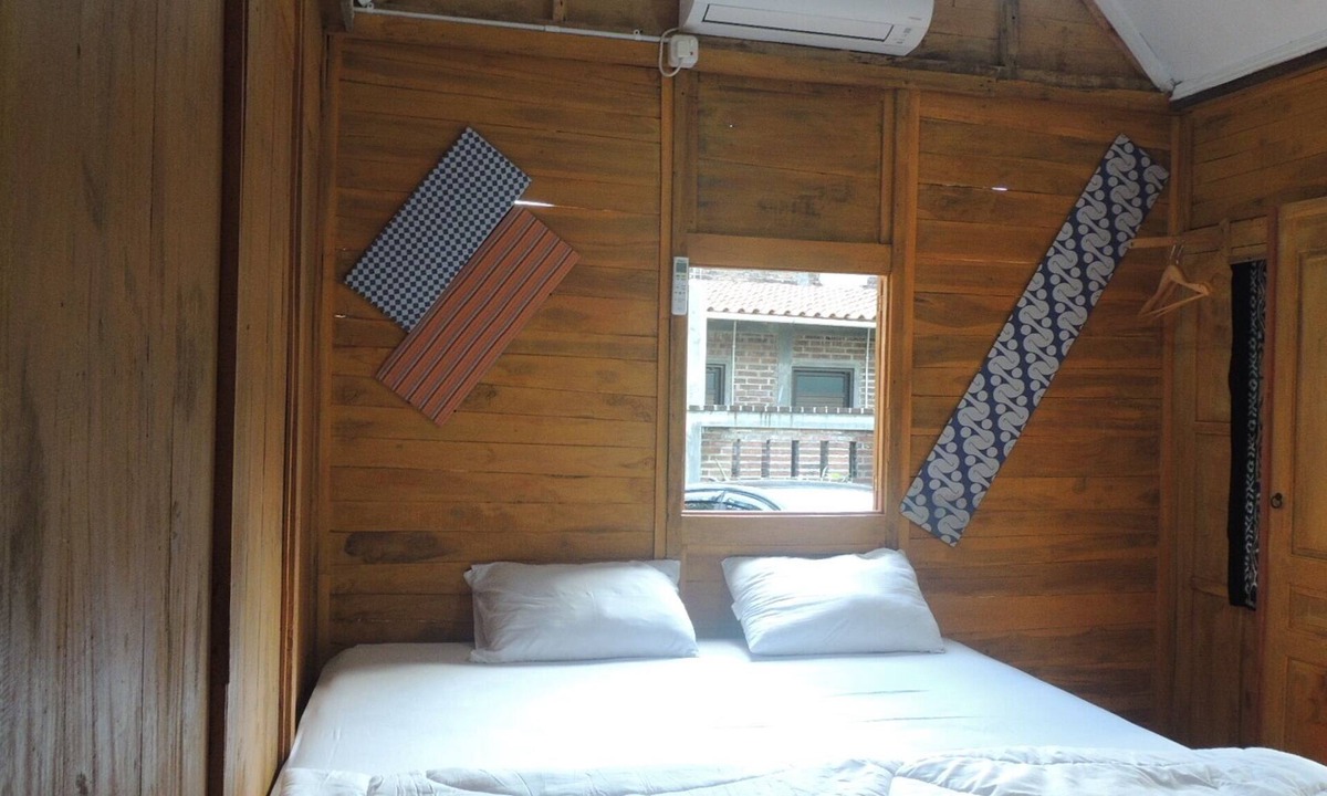 Ngemplak Hotel | Omah Rumba Bata