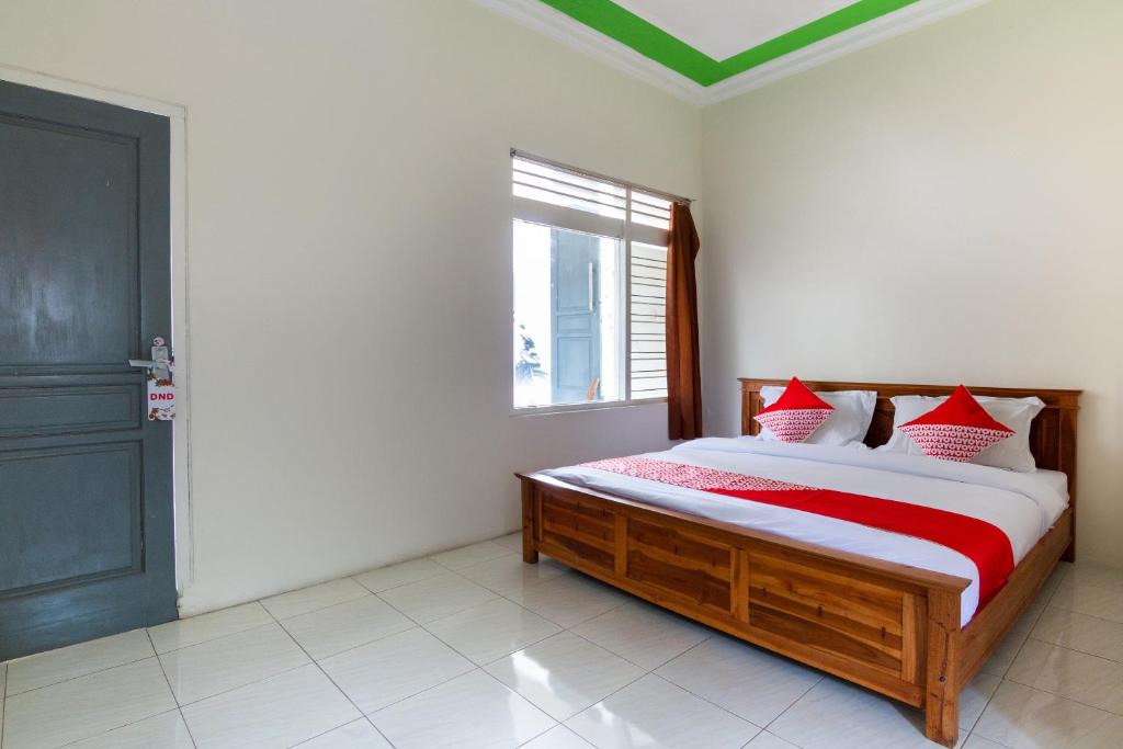 Sidomulyo Hotel | OYO 3210 Villa Aisya