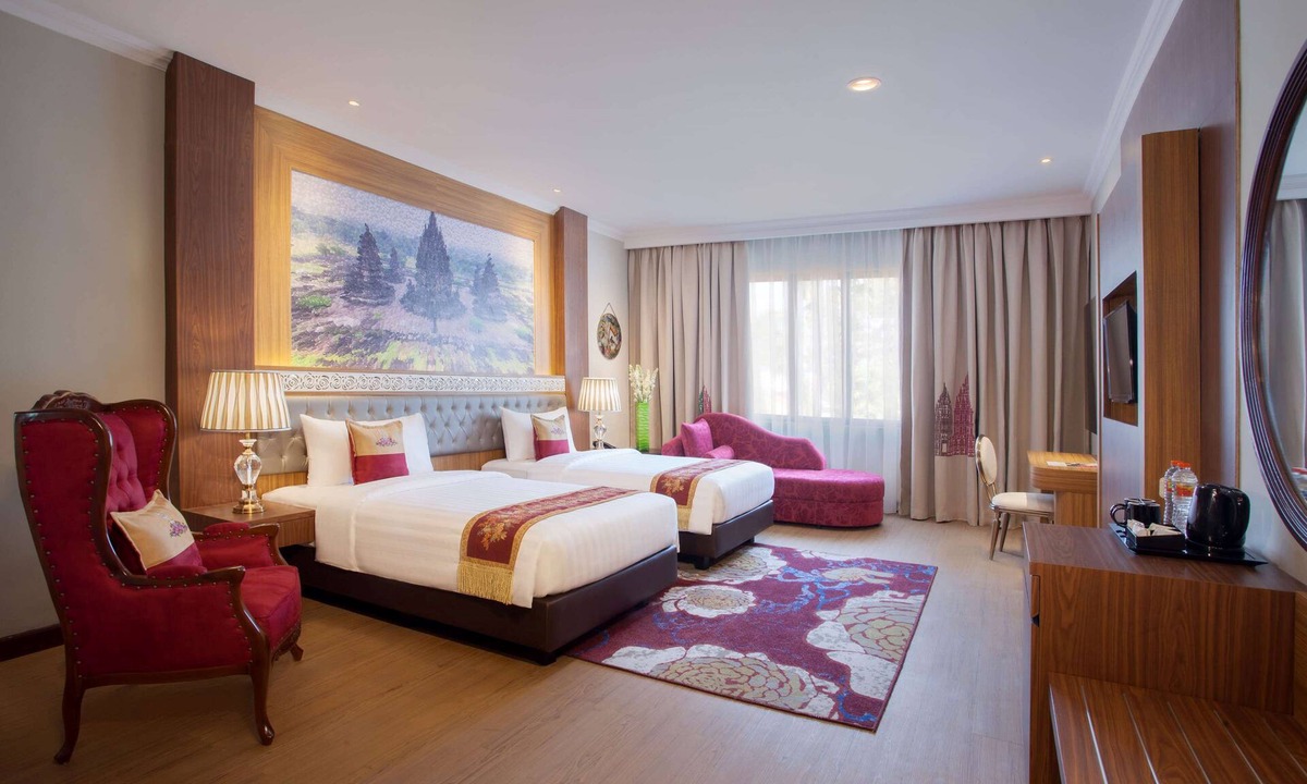 Colomadu Hotel | Ramada Suites by Wyndham Solo