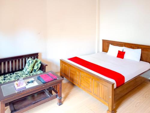 Sidomulyo Hotel | RedDoorz at Dewa Breeze Inn Near Paralayang