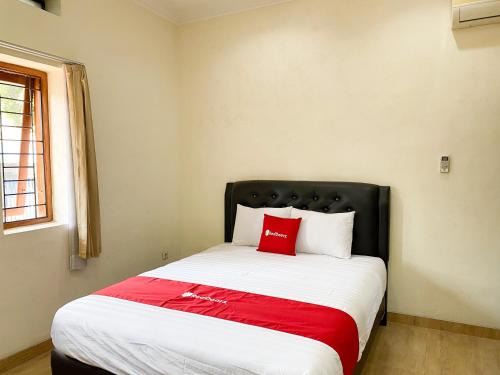 Klojen House | RedDoorz at Malang City Center