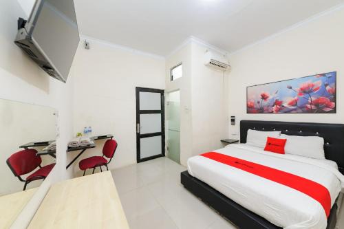 Tanjung Uncang House | RedDoorz Near RSUD Embung Fatimah Batam