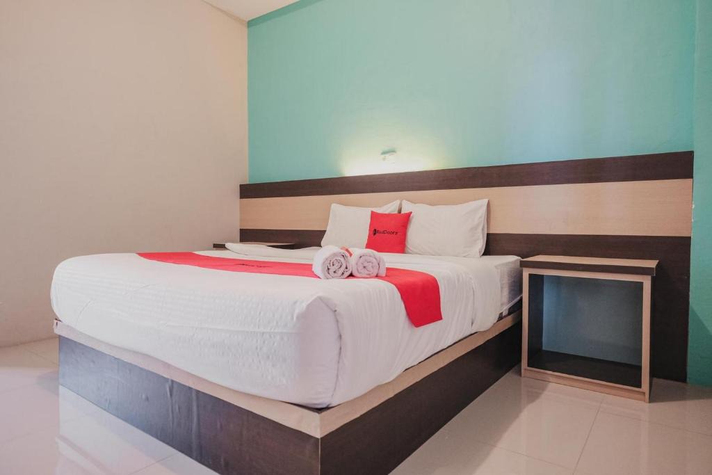 Bengkulu House | RedDoorz Syariah at Hotel Grand Mentari