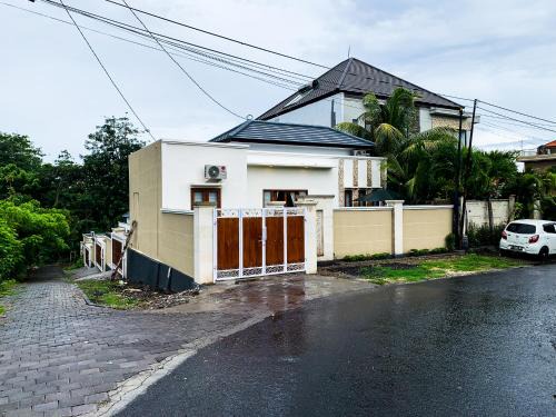 Ungasan House | Rumah Kandara
