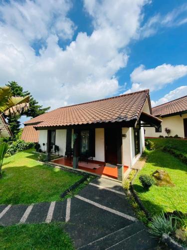 Cipanas Hotel | Sangga Buana Puncak Resort & Convention