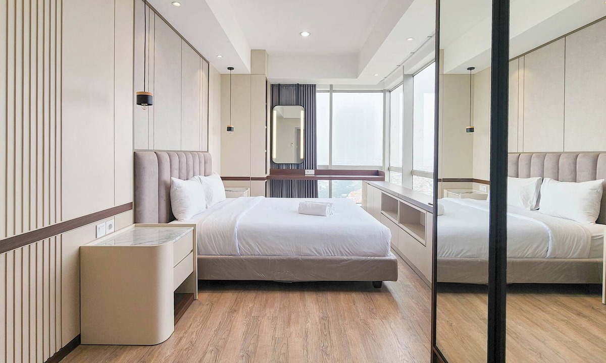 Surabaya Apartment | Spacious Combined 3BR Grand Sungkono Lagoon Apartment