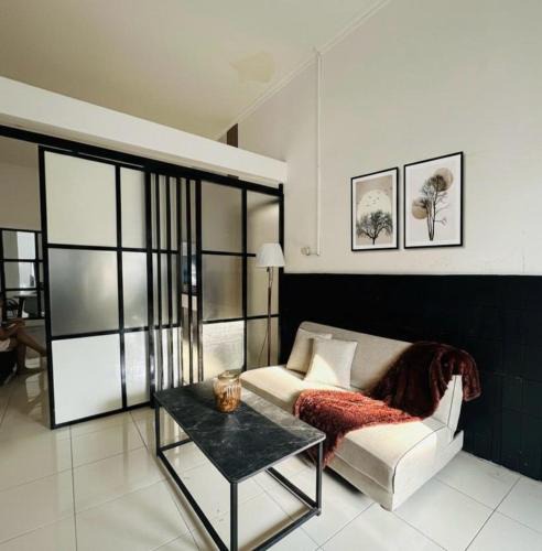 Surakarta House | Spacious House - Ngemplak, Surakarta