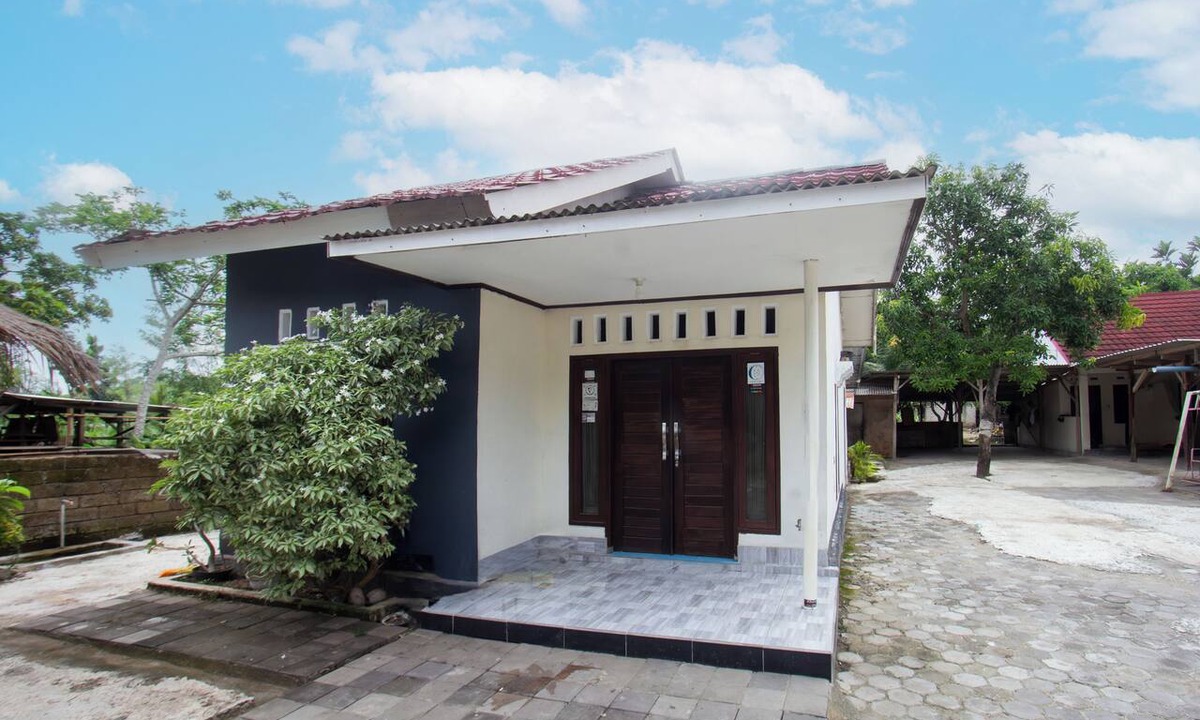 Kuta Hotel | SPOT ON 93724 Songgong Homestay