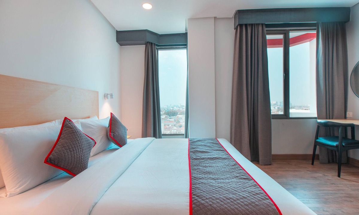 Menteng Hotel | Super OYO Townhouse 1 Hotel Salemba