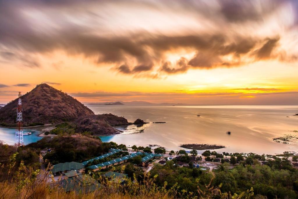 Labuan Bajo Resort | Sylvia Hotel & Resort Komodo