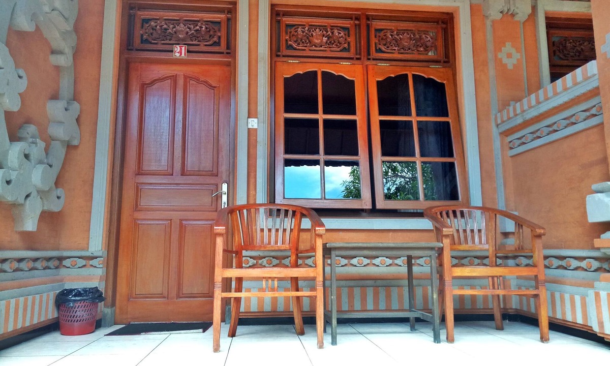 Kuta Hotel | Taman Mekar Beach Inn