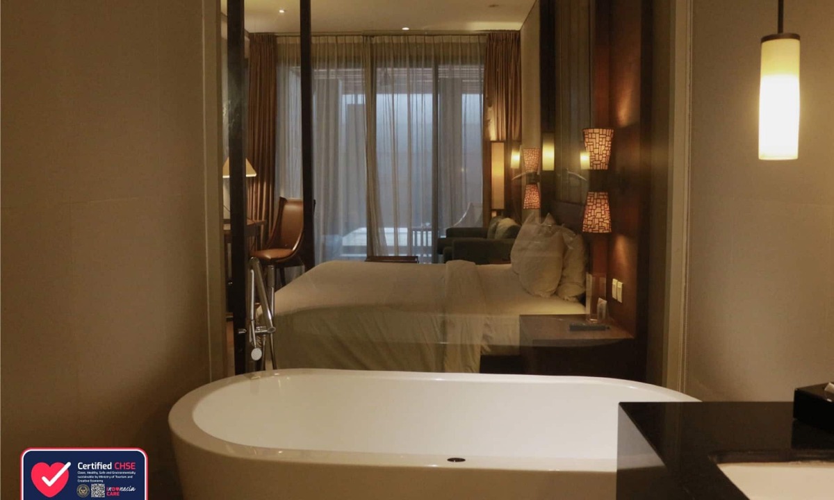 West Cirebon Hotel | The Luxton Cirebon Hotel and Convention