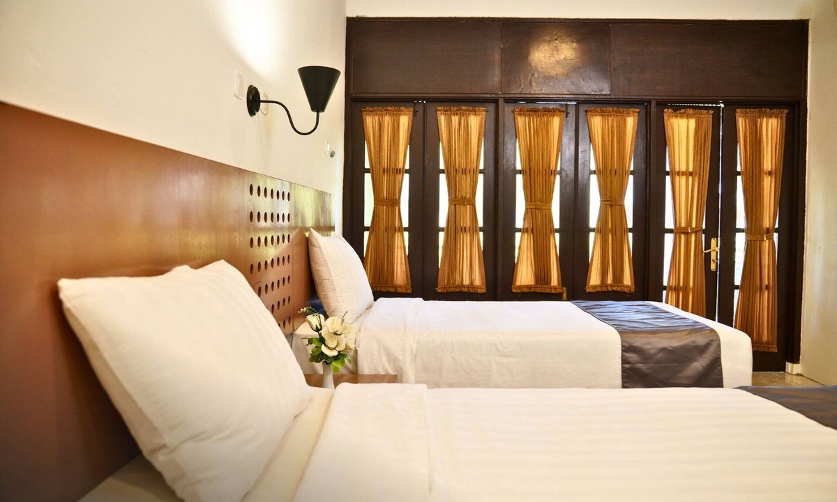 Megamendung Hotel | The Tavia Riverside Resort & Convention