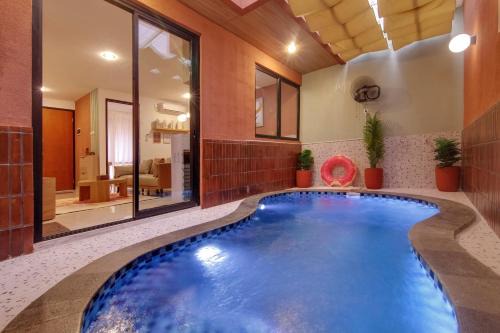 Pamulang House | Trevista With Private Pool