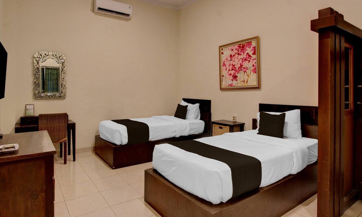 Yogyakarta House | Twin Comfort at Malioboro Hub