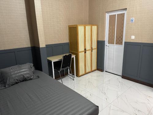Kelapa Gading Timur Hostel | UltraKostel