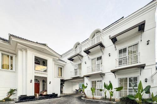 Pasirjambu House | Urbanview Sinar Mentari Inn Ciwidey