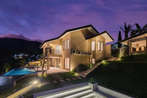 Ciloto Villa | Villa Bahenol Puncak