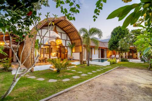 Gili Air Villa | Villa Banten - Spacious 2BR with Pool