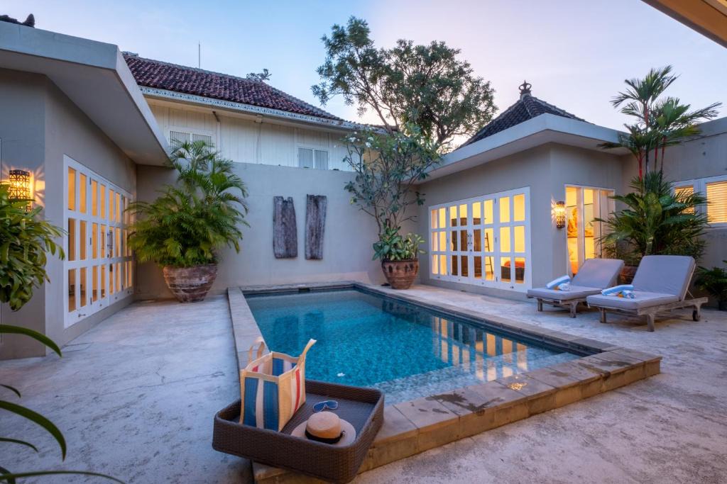 Batubelig Villa | VILLA BELLA - 7Min Beach Access - 10min to Canggu