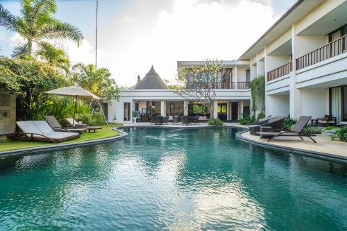 Dewi Sri Villa | Villa Diana Bali 14 Bedrooms