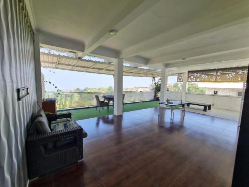 Parongpong Villa | Villa Mahlin 3 kamar