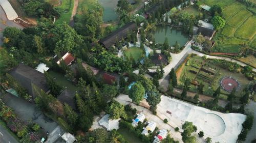Gadog Hotel | Villa Marcolina 57