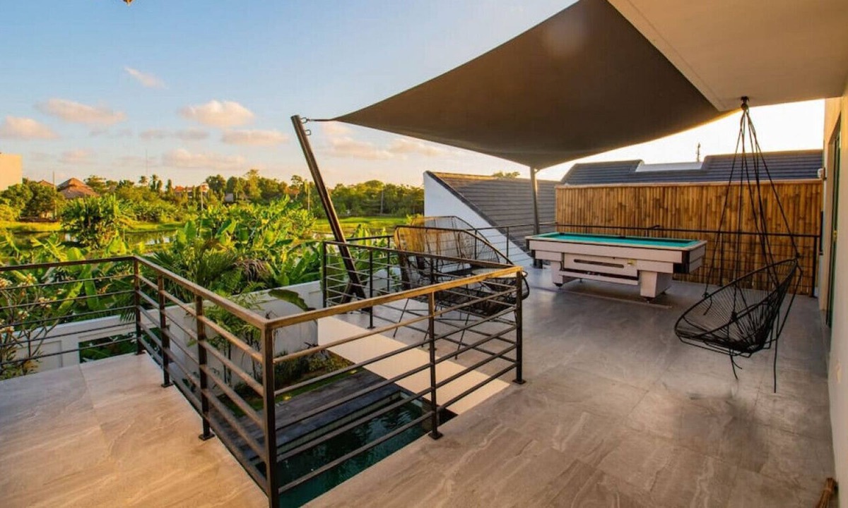 Drupadi Villa | Villa Vamana · Seminyak Beach, Rice Field view 3 bedroom villa