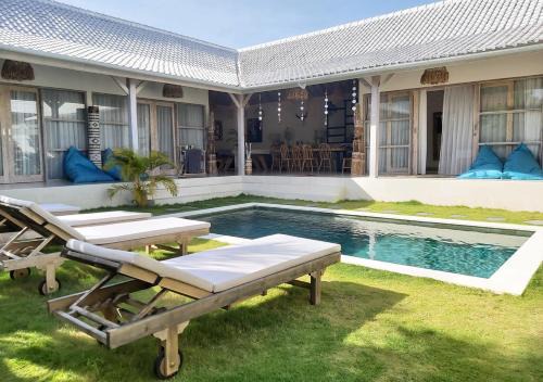 Sunset Road Villa | Villa White Karma