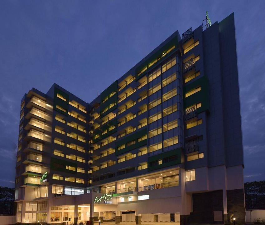 Manado City Centre Hotel | Whiz Prime Hotel Megamas Manado