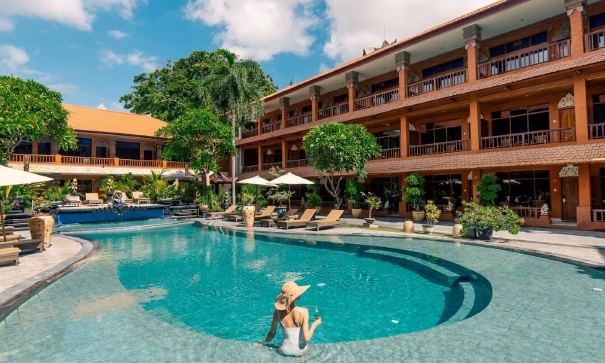 Downtown Kuta Hotel | Wina Holiday Villa