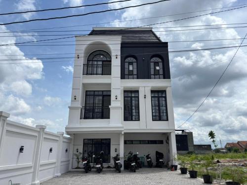 Depok Hotel | Zahra Homestay Syariah