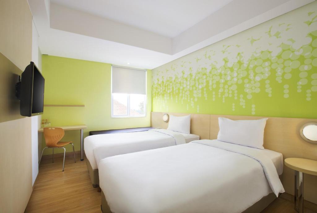 Bogor Tengah Hotel | Zest Bogor by Swiss-Belhotel International