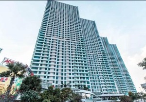 8rooms at Grand Kamala Lagoon in Bekasi
