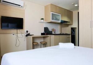 Brand New and Comfy Studio Bintaro Icon Apartment By Travelio