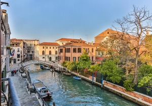 Ca Dei Greci Canal View in Venice