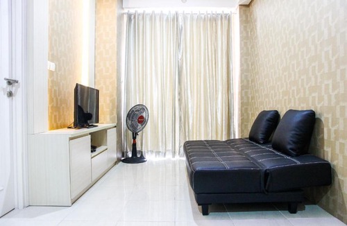 Pinang Apartment | 1BR Apartment Silkwood Residences near Mall Alam Sutera By Travelio