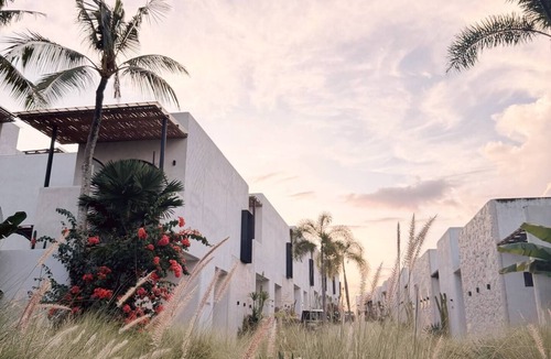 Munggu Villa | 3 bed luxury, private rooftop, 100m from beach