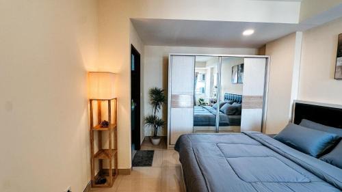 Bandung Kulon Apartment | 3BRplus Sudirman Suites Apartemen by Your Home