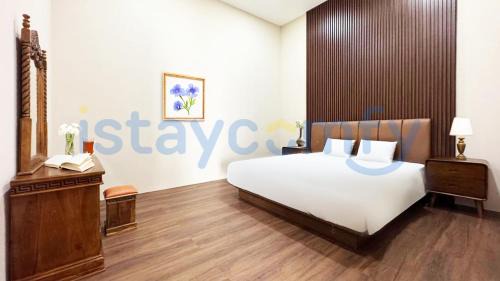 Batam Villa | 5BR Large Villa Crown Hill Estate F26