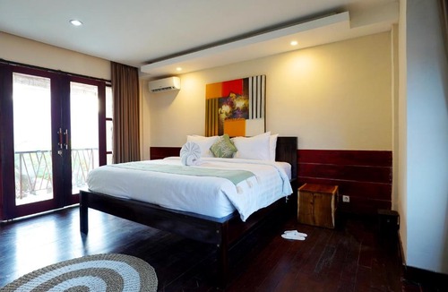 Sidakarya Villa | 6 Bedrooms with Private Pool - Twin Villa Pengiyasan