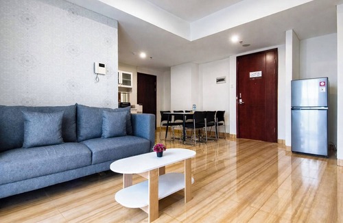 Surabaya Apartment | 6 Pax Tranquil 3Br With Extra Room At Grand Sungkono Lagoon Apartment