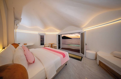 Labuan Bajo Resort | 69 Resort & Beach Club by Loccal Collection, Labuan Bajo