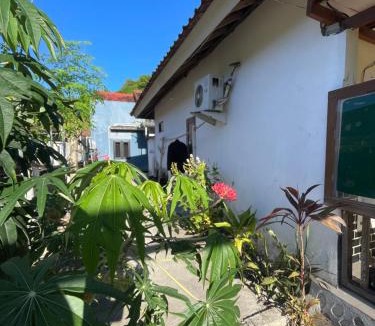 Selong Belanak House | AFWA Surf and Stay