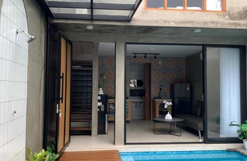 Malang Villa | Alena Villa Private Pool